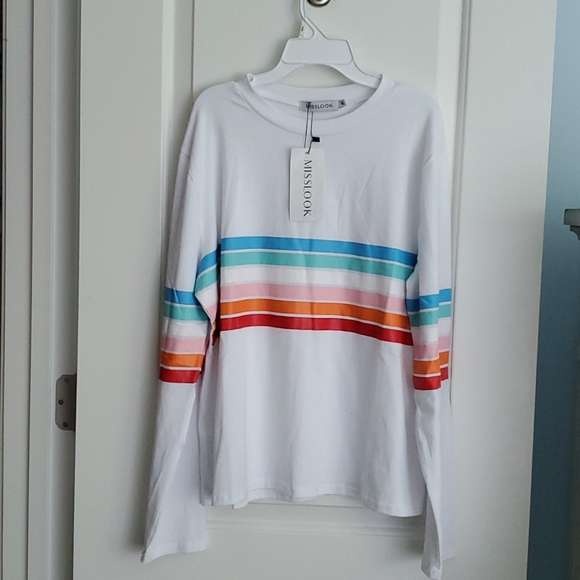 This a XL long-sleeved brand new never worn shirt - Picture 1 of 1